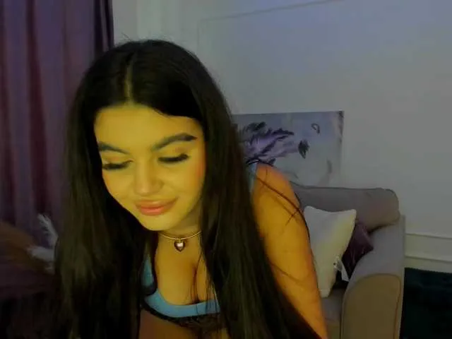 Live sex webcam photo for SnowingWinter #290420476