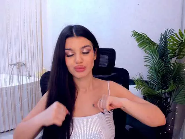 Live sex webcam photo for SnowingWinter #291125372