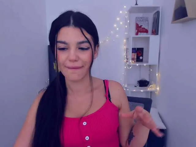 Live sex webcam photo for SnowingWinter #291174700