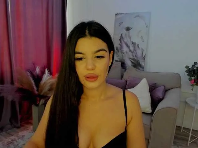 Live sex webcam photo for SnowingWinter #291675396