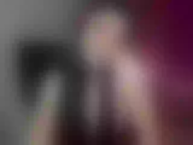 Live sex webcam photo for SnowingWinter #292058097