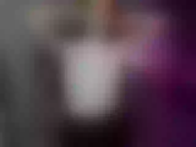 Live sex webcam photo for SnowingWinter #292209984