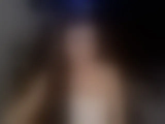 Live sex webcam photo for SnowingWinter #292343956
