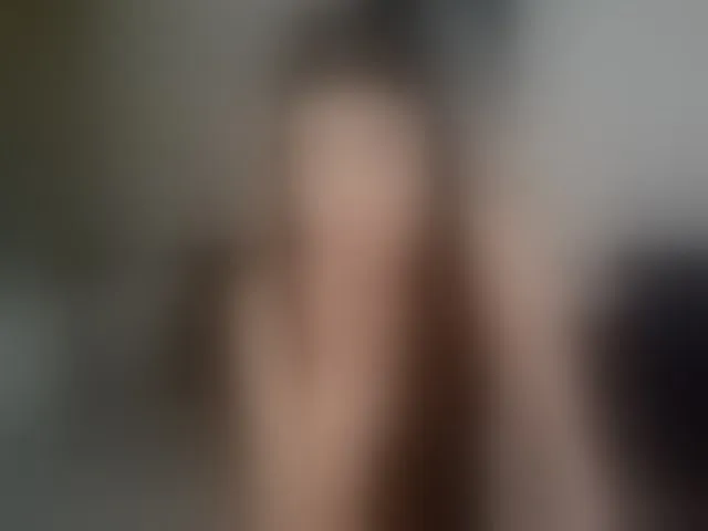 Live sex webcam photo for SnowingWinter #293158210