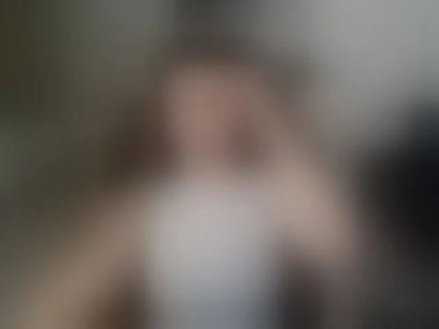 Live sex webcam photo for SnowingWinter #293264648