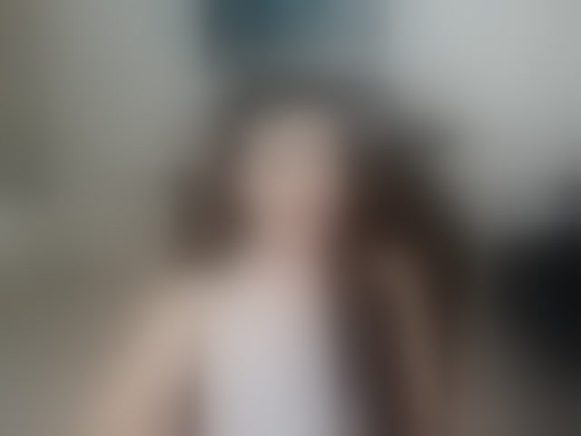 Live sex webcam photo for SnowingWinter #293685460