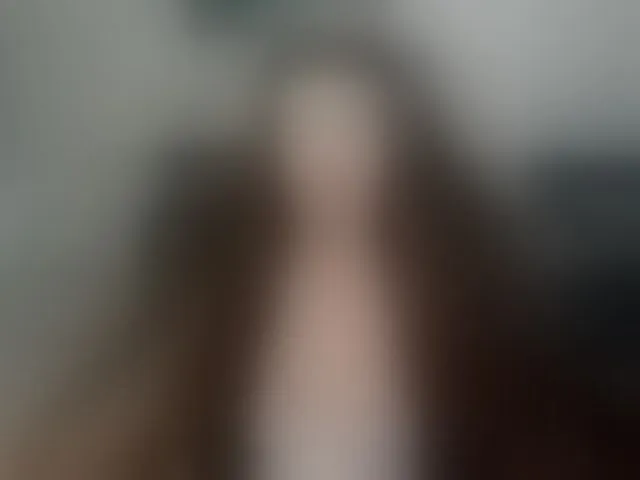 Live sex webcam photo for SnowingWinter #293905532