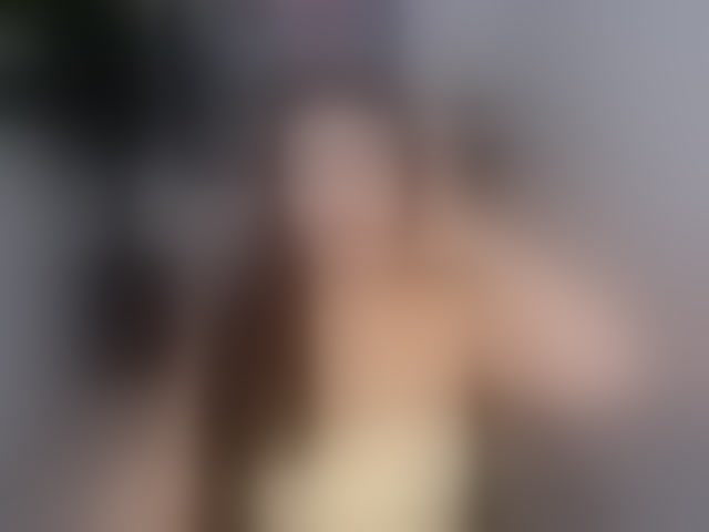 Live sex webcam photo for SnowingWinter #294286468