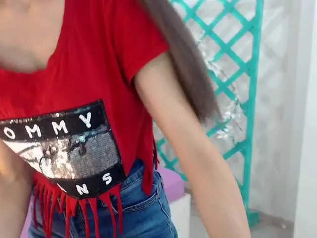 Live sex webcam photo for Snowwinn #272446501