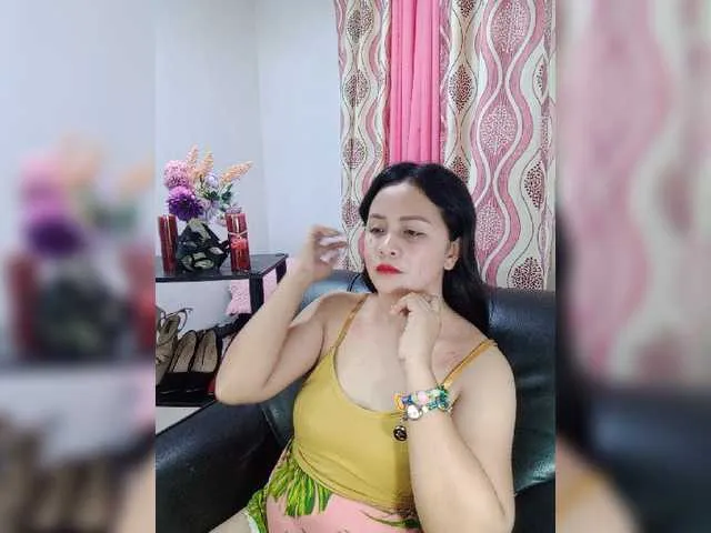 Live sex webcam photo for SoSexyStacey #272898082