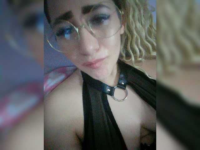 Live sex webcam photo for Sofa999 #276696082