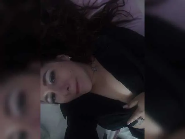 Live sex webcam photo for Sofa999 #291383104