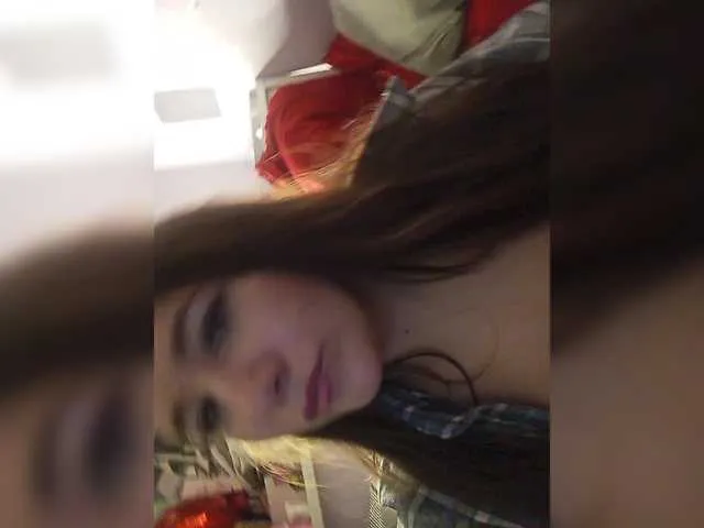 Live sex webcam photo for Sofa999 #291749465