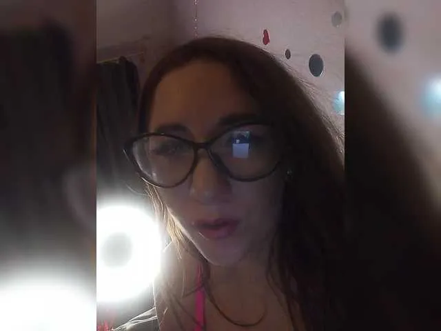 Live sex webcam photo for Sofa999 #291845256