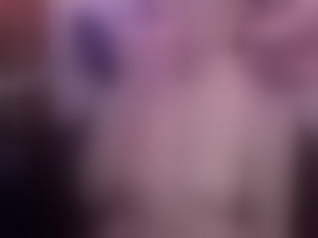 Live sex webcam photo for SoffieGaging #294257267