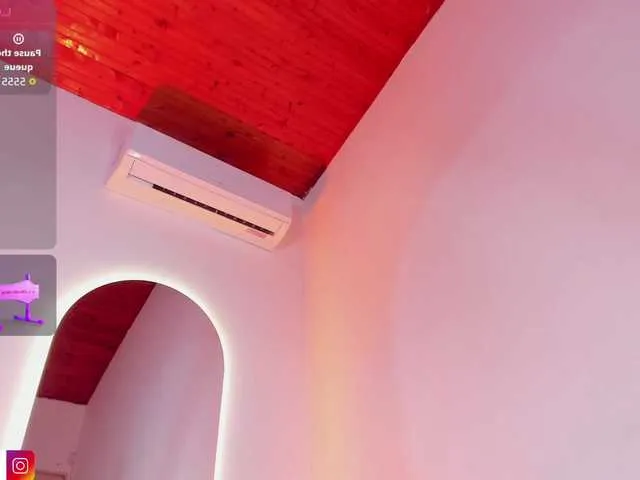 Live sex webcam photo for Sofi-Blossom #292179716