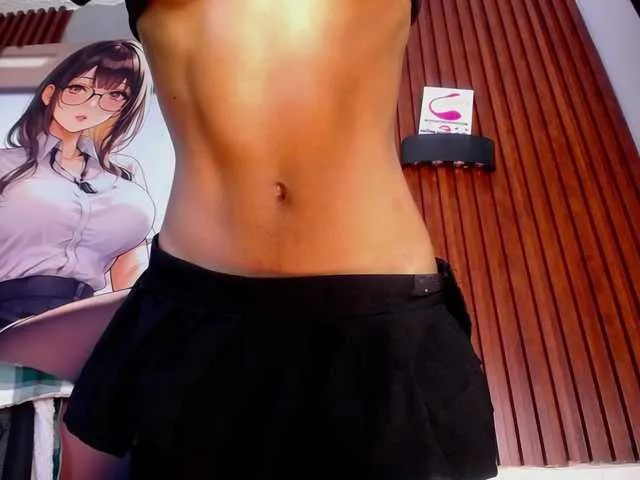 Live sex webcam photo for Sofi-Thomas #293055362