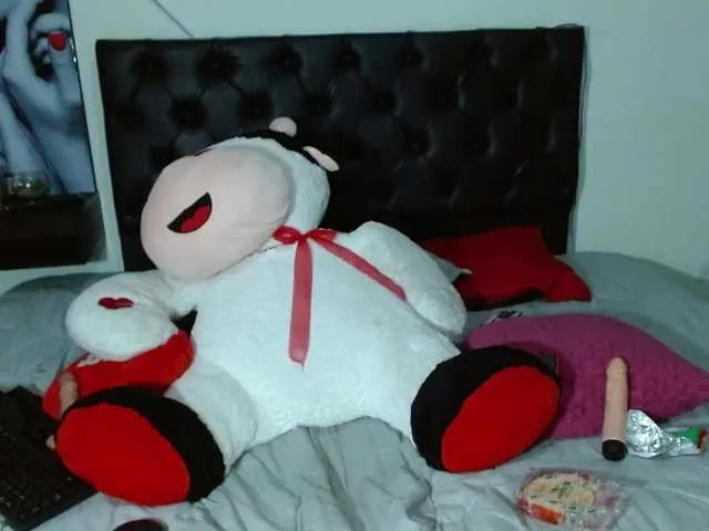 Live sex webcam photo for Sofi-henao #273772435