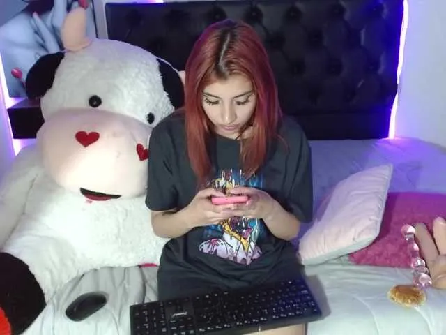 Live sex webcam photo for Sofi-henao #273785803