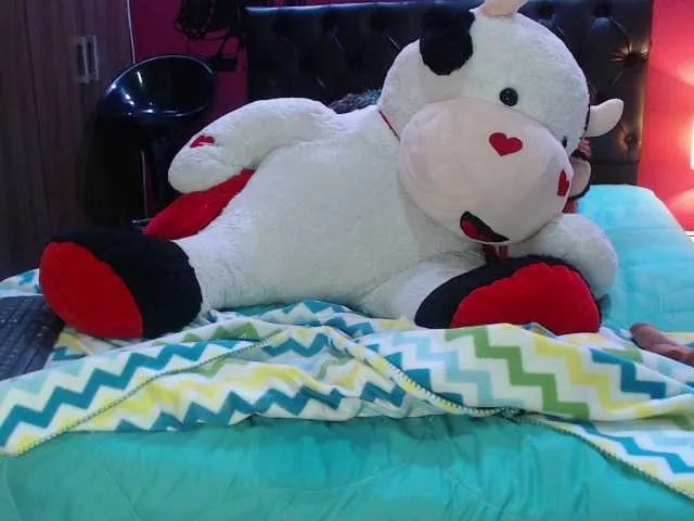 Live sex webcam photo for Sofi-henao #275591236