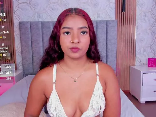 Live sex webcam photo for SofiCruz #292620974