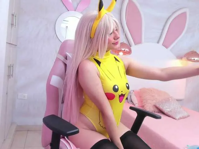 Live sex webcam photo for SofiHentai #276789105