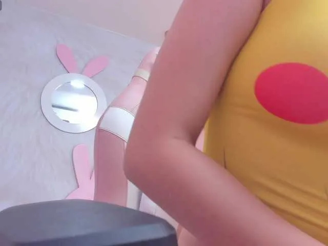 Live sex webcam photo for SofiHentai #276920800