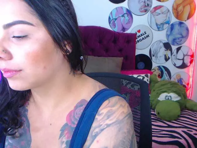 Live sex webcam photo for SofiInk #272985746