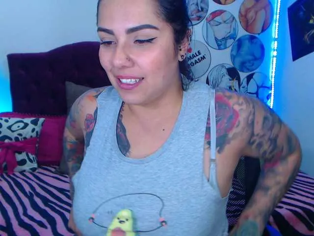 Live sex webcam photo for SofiInk #273012454
