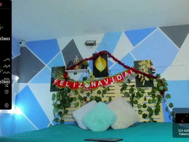 Live sex webcam photo for Sofia-Claus #276841785