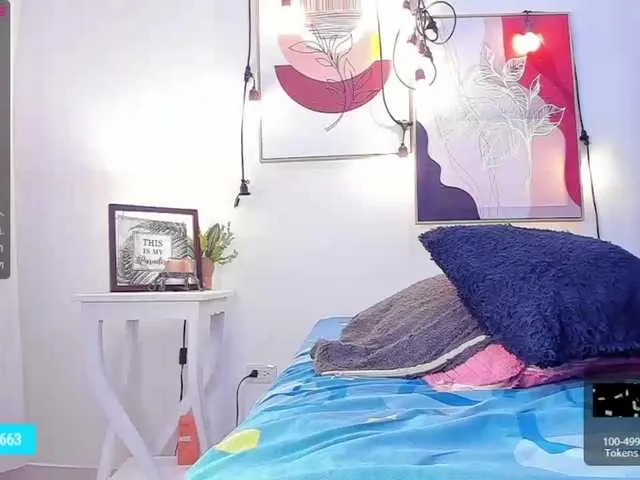 Live sex webcam photo for Sofia-Jones #275660928