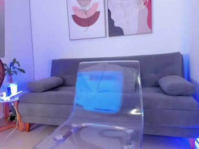 Live sex webcam photo for Sofia-Jones #291606205