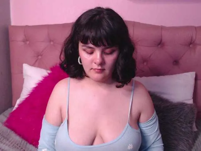 Live sex webcam photo for Sofia-cole07 #277096765