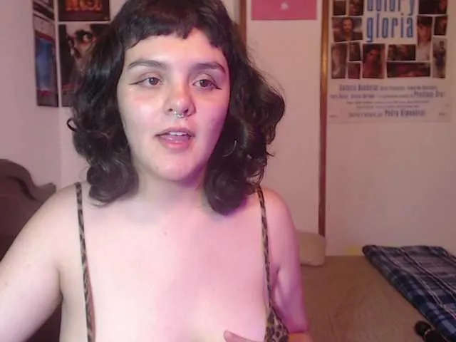 Live sex webcam photo for Sofia-cole07 #277891018