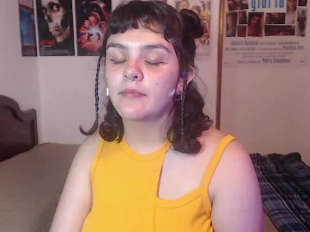 Live sex webcam photo for Sofia-cole07 #278111152