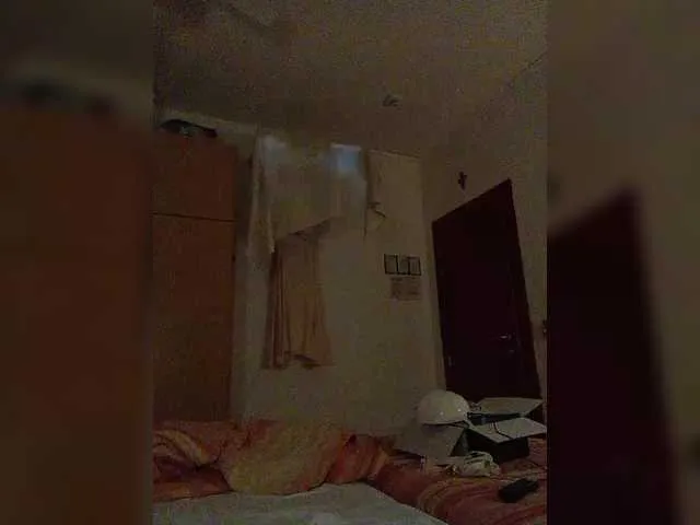 Live sex webcam photo for Sofia1818 #291059372