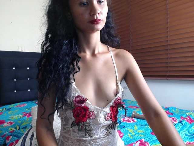 Live sex webcam photo for SofiaFranco #276110297