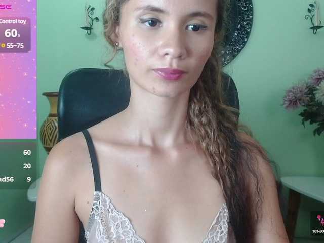 Live sex webcam photo for SofiaFranco #291228075