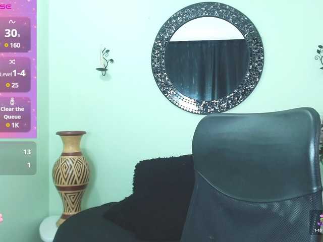 Live sex webcam photo for SofiaFranco #291591476