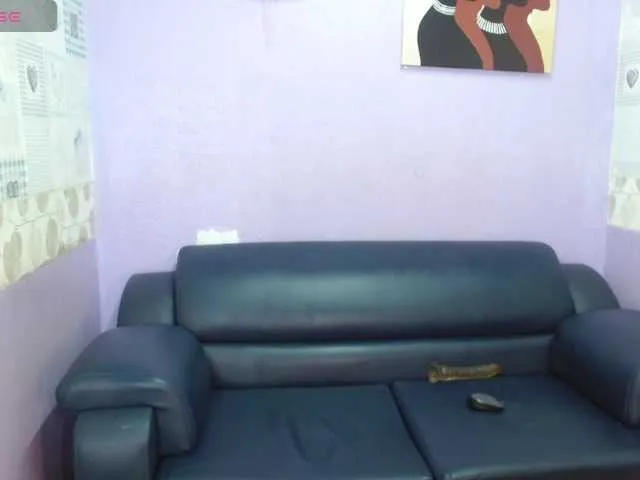 Live sex webcam photo for SofiaRainb0w #277891125