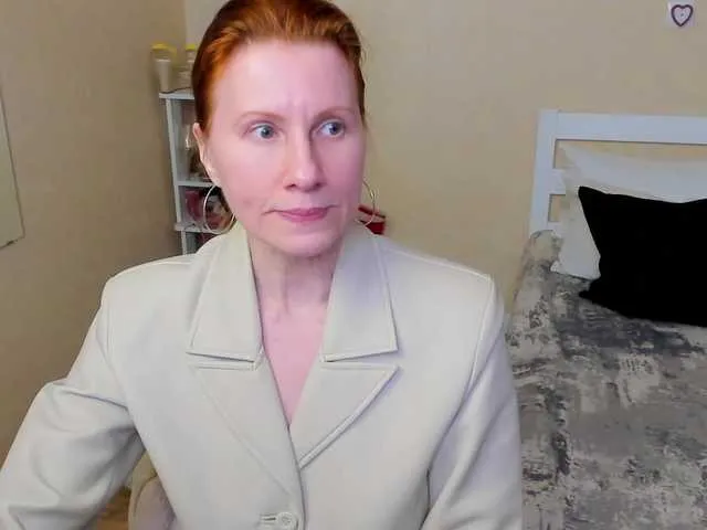 Live sex webcam photo for SofiaReginald #291972373