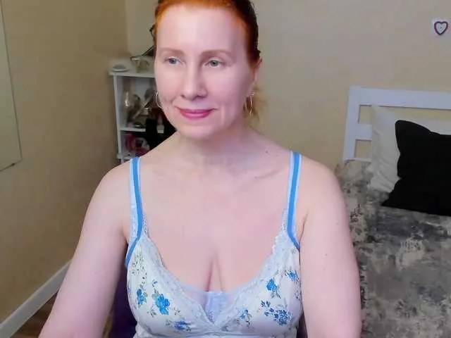 Live sex webcam photo for SofiaReginald #292101895