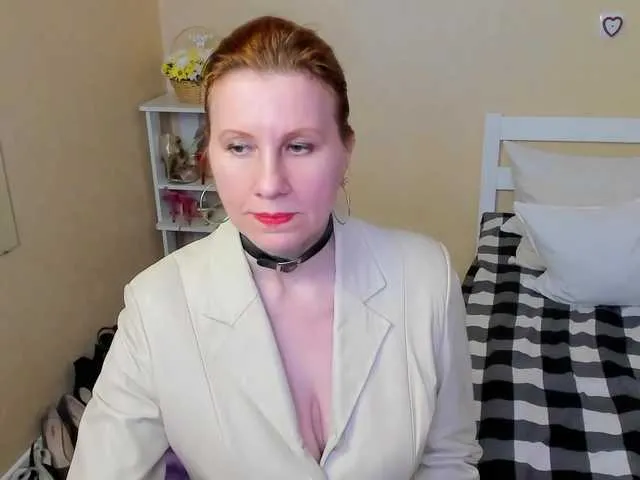 Live sex webcam photo for SofiaReginald #292321406