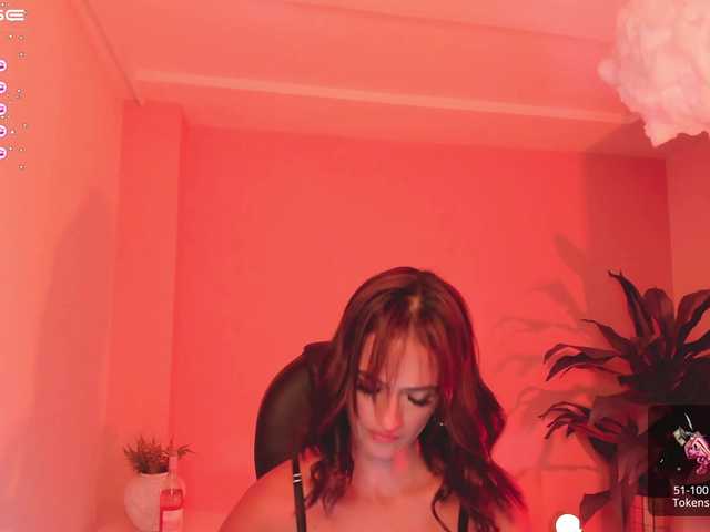 Live sex webcam photo for SofiaReyes1 #287908877