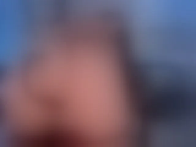 Live sex webcam photo for SofiaReyes1 #293971966