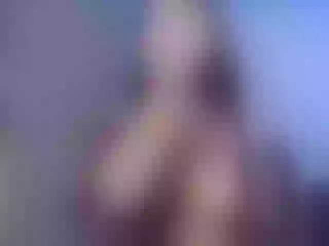 Live sex webcam photo for SofiaSakura #273807882
