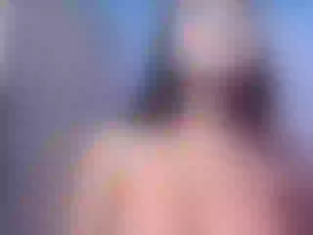 Live sex webcam photo for SofiaSakura #273810065