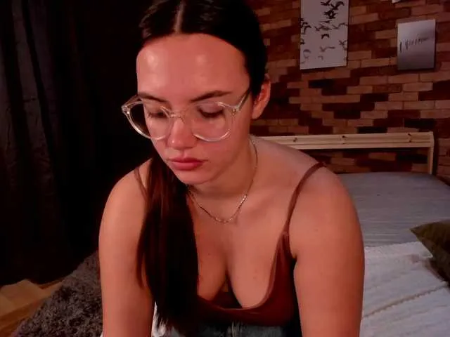 Live sex webcam photo for Sofie-Cruz #276383639