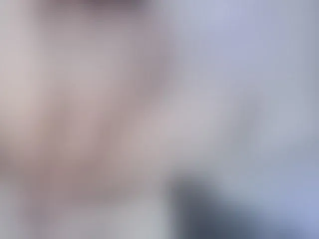 Live sex webcam photo for SofiiaMartinez #293105244
