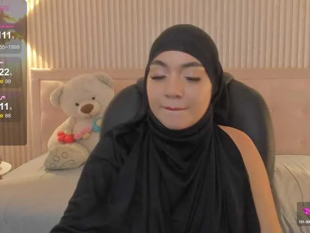 Live sex webcam photo for Sofiiia1 #290707971